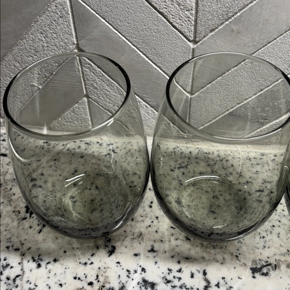 Pier 1 Gray Stemless Wine Glasses Set